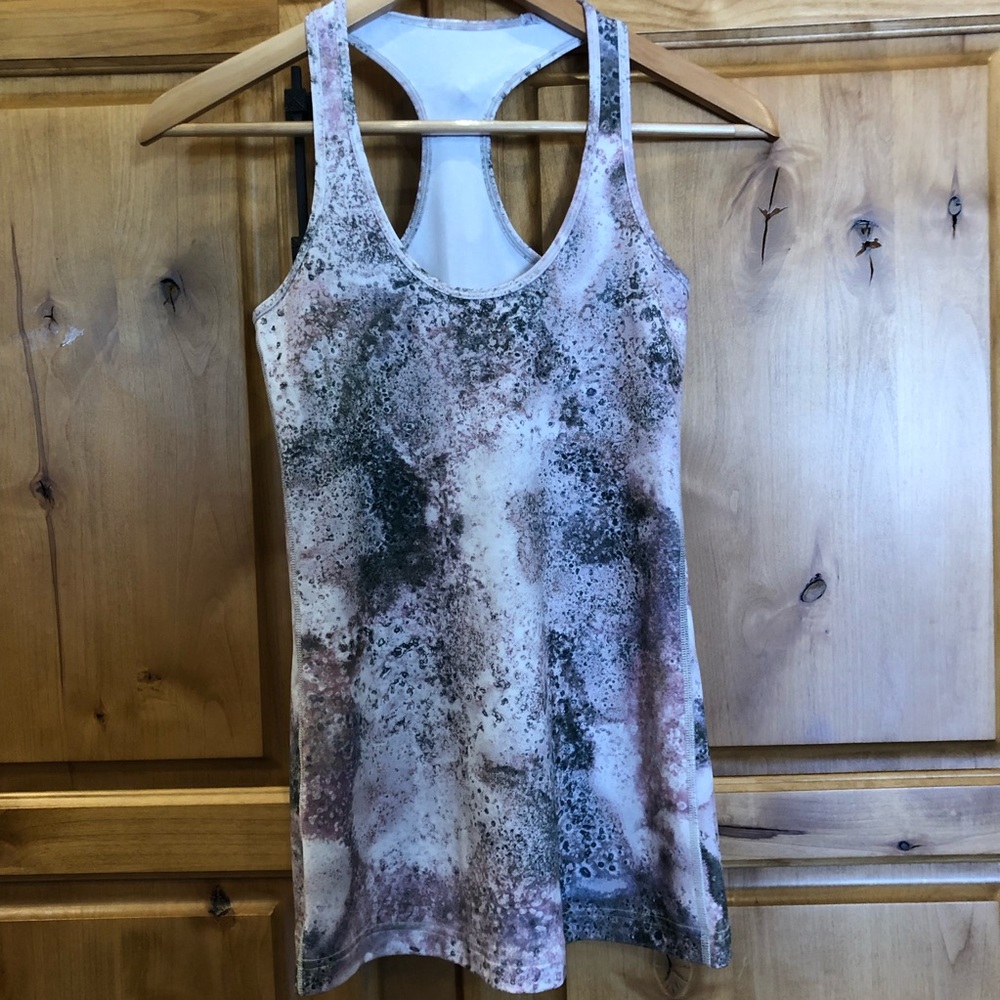 Lululemon Tank